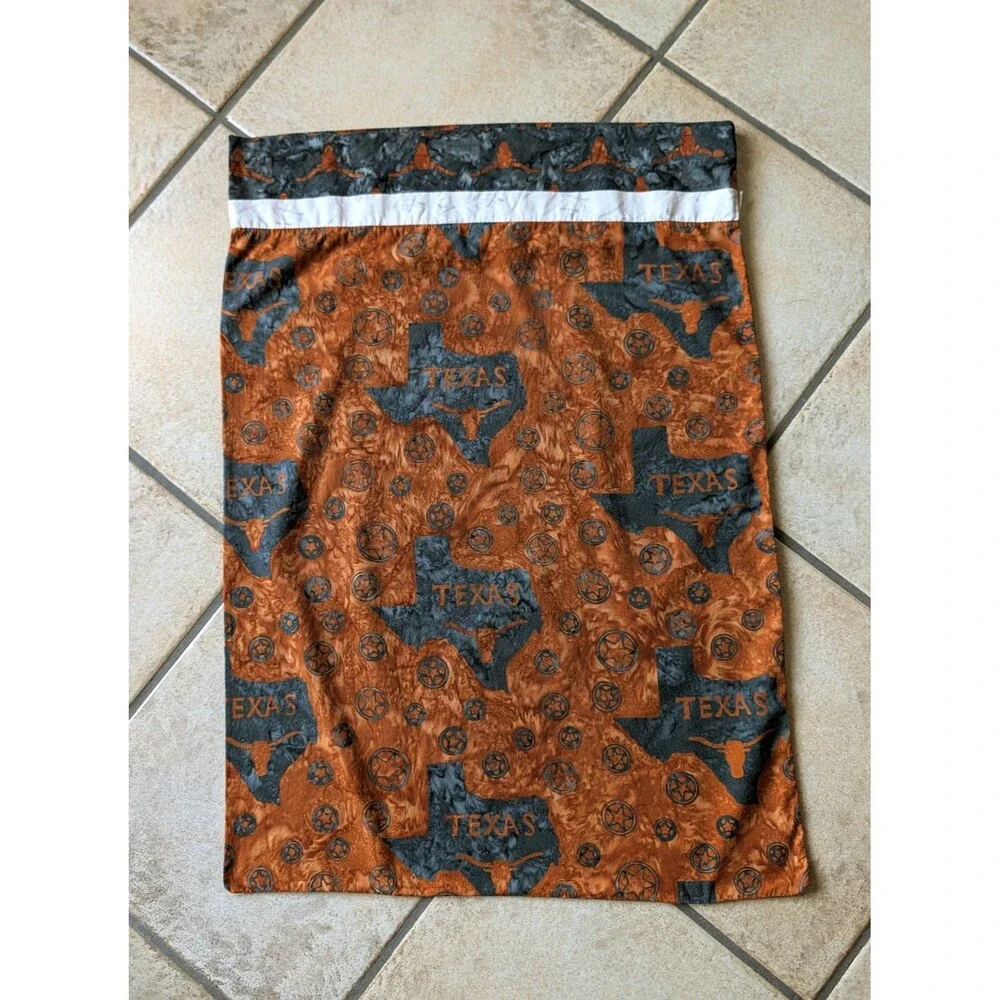 Texas Longhorns UT Handmade Artisan Batik Standard Pillowcase Quilt Across Texas
